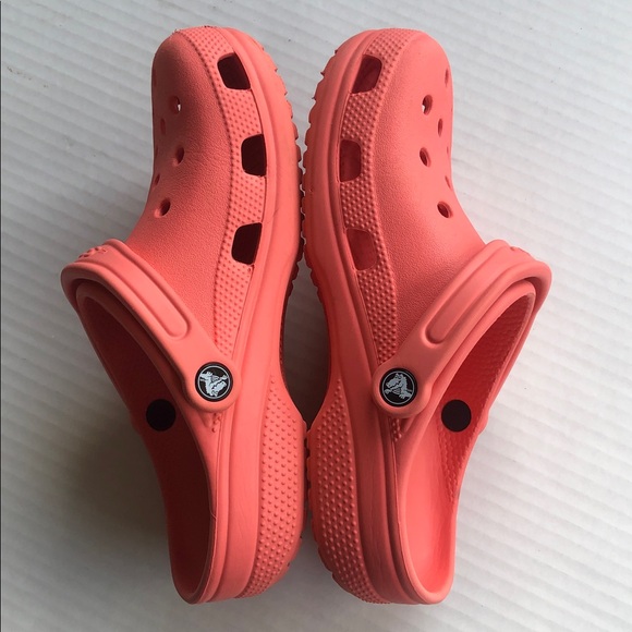 CROCS Classic Orange Clogs Women’s 8 Men’s 6 - Picture 4 of 7